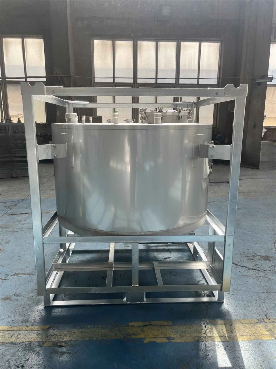Stainless Steel Oil Storage Tanks